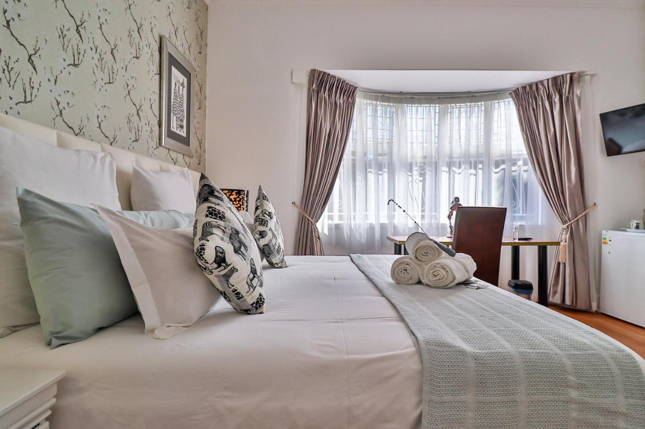 Sunbury Bed And Breakfast 요하네스버그 외부 사진