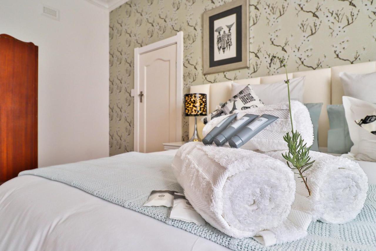 Sunbury Bed And Breakfast 요하네스버그 외부 사진