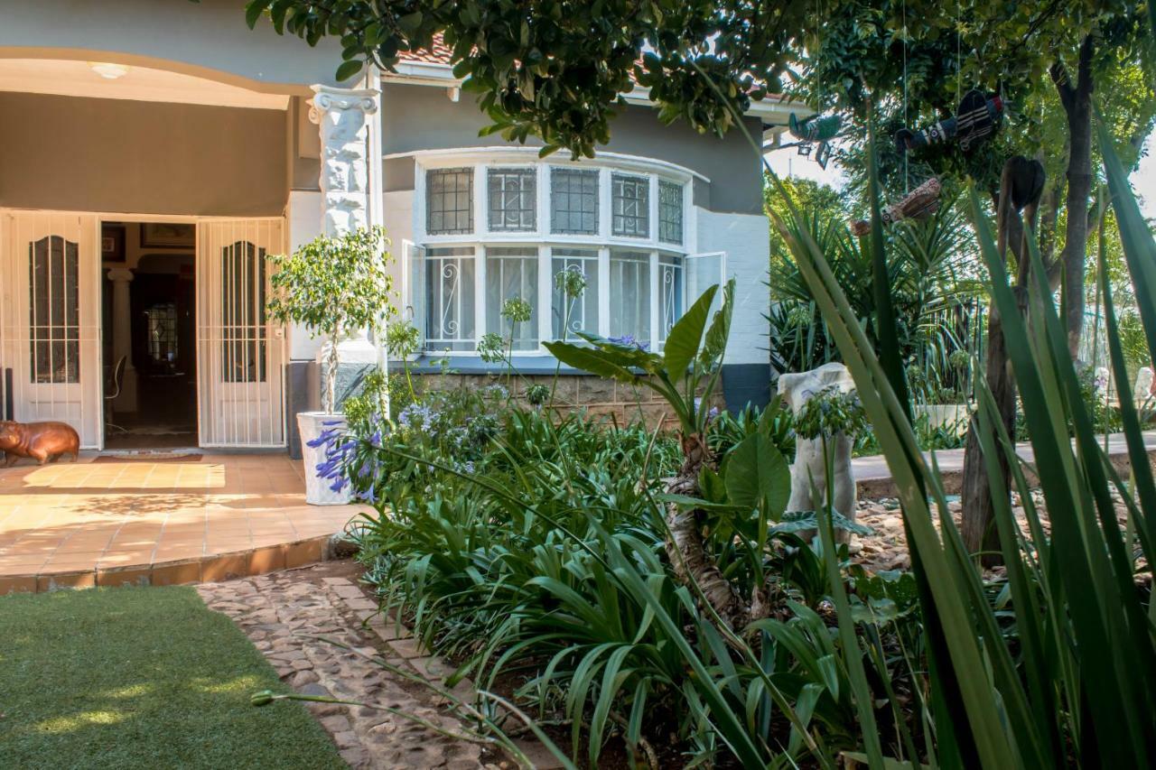 Sunbury Bed And Breakfast 요하네스버그 외부 사진